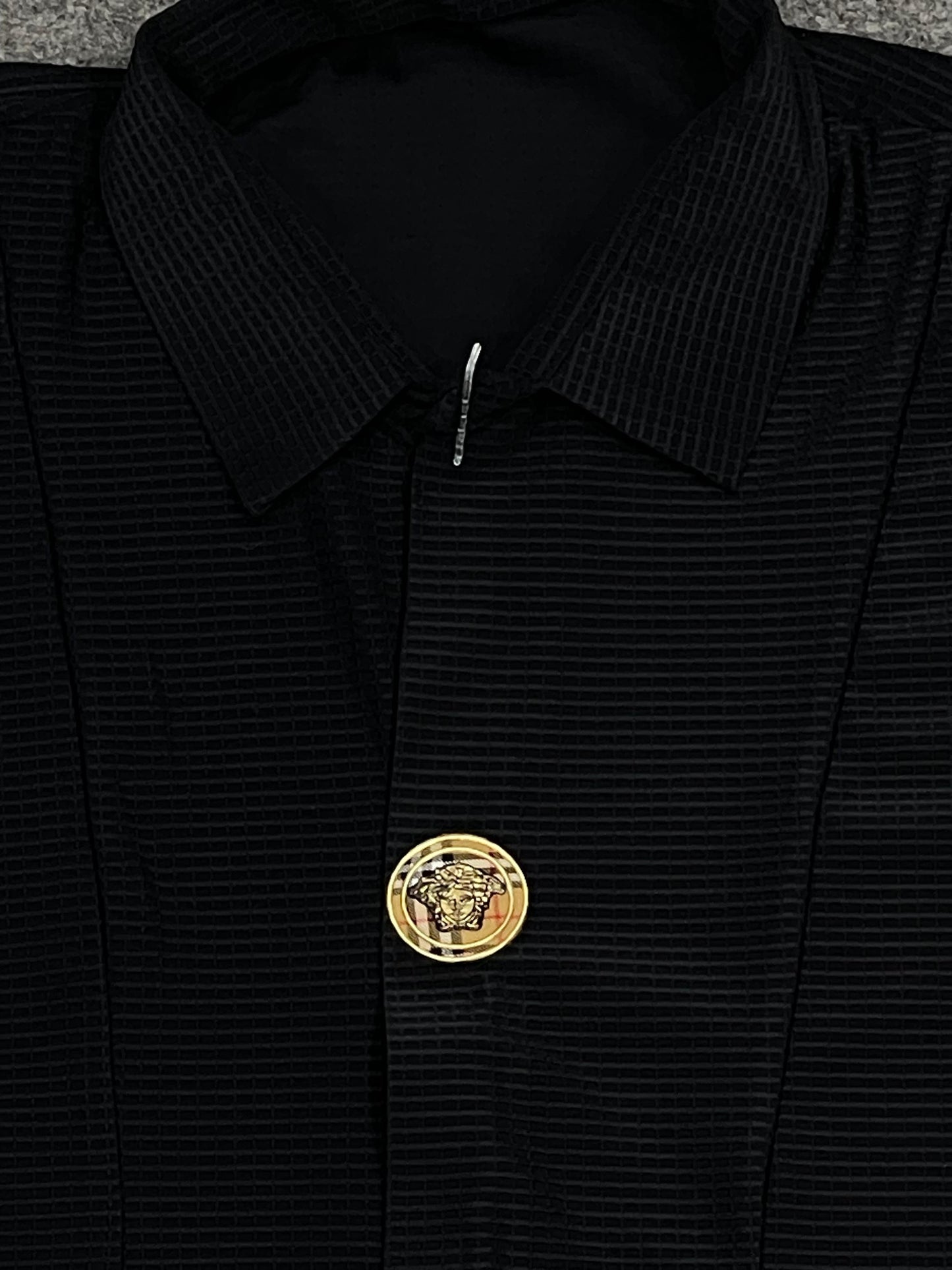 AURA VERSACE TEE BLACK & GREY